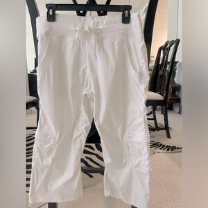 Lululemon Dance Studio Cargo Crop Pants -White Size 8